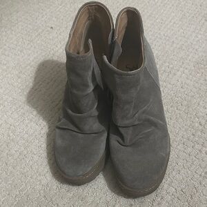 Sofft Charcoal Suede Ankle Booties